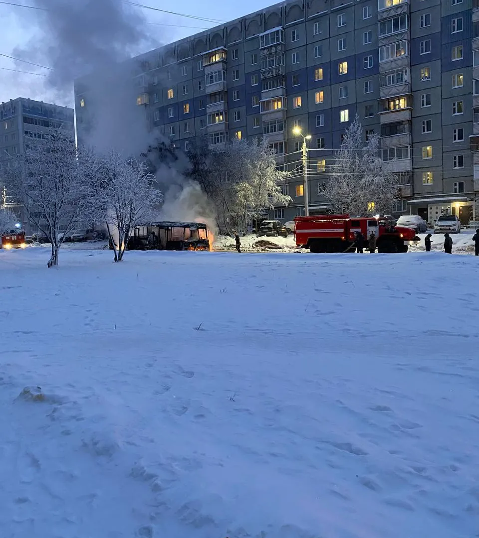 В Коми на рейсе загорелся автобус