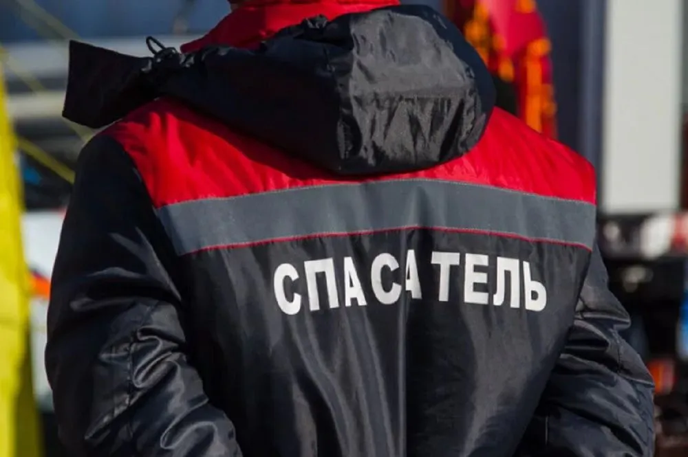 В Сосногорском районе при разборе дома на человека обрушилась кровля