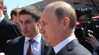 Президент Владимир Путин ужесточил позицию по переговорам с Украиной
