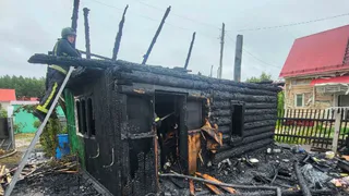В Коми три семьи лишились дач при пожарах из-за печей и электрики