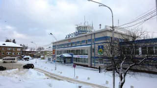 В сыктывкарском аэропорту суперджету пришлось прервать взлет
