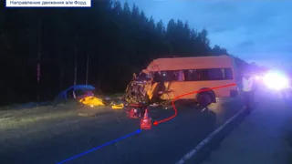 Четыре человека погибли в страшном ДТП на трассе в Коми