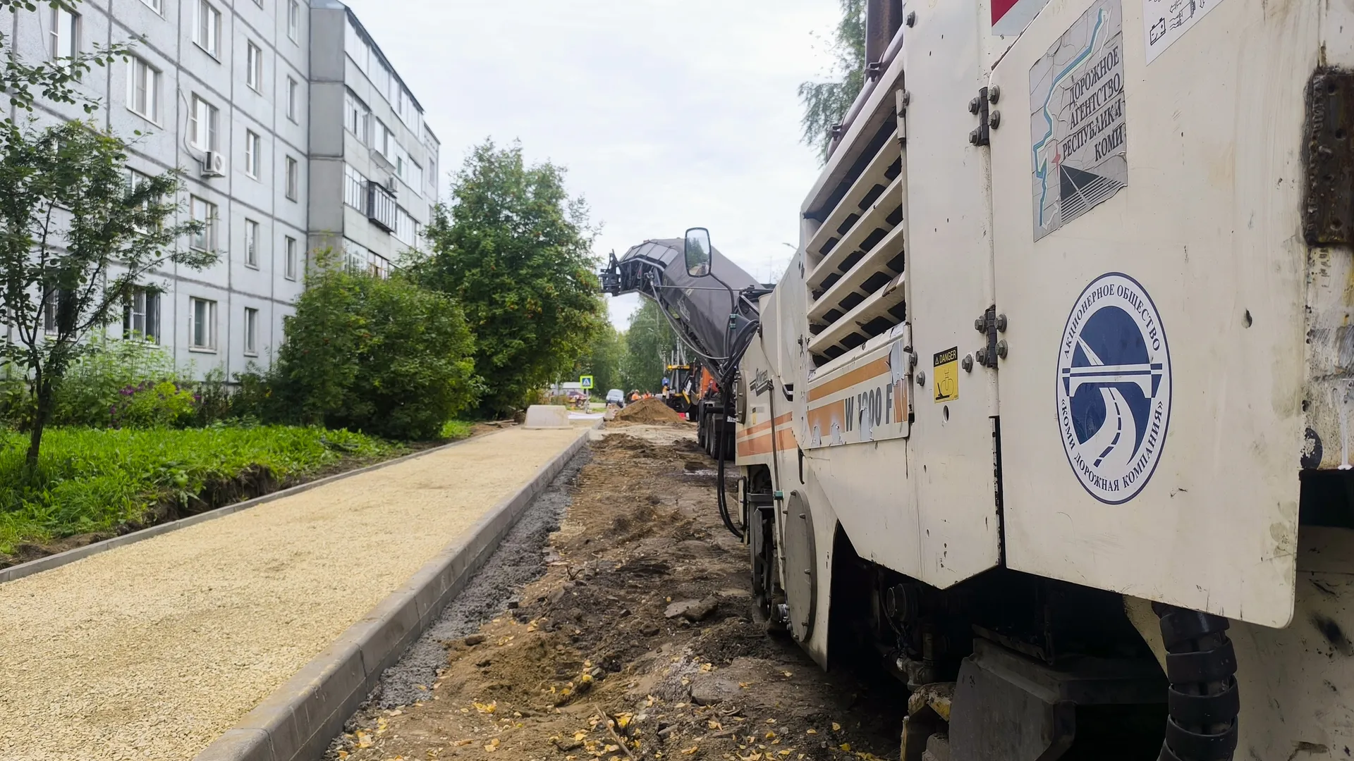 Дорожники Сыктывкара завершают ремонт городских магистралей
