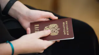 В Воркуте арестовали мужчину после получения нового паспорта в МФЦ