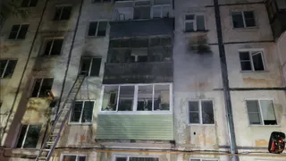 При пожаре в пятиэтажке Сыктывкара погиб мужчина