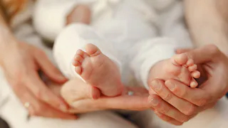 Более 630 жительниц Коми получили полмиллиона рублей за рождение первого ребенка
