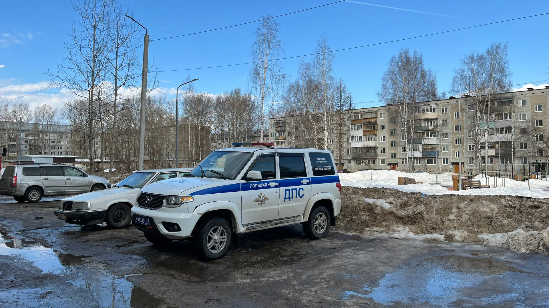 Спасение полицейскими мужчины из задымленного подъезда в Коми отметили на уровне России
