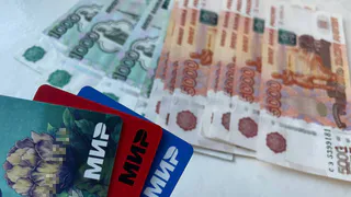 Потом уже будет поздно: владельцам карт «Мир» дали срок до конца января