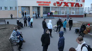 Общественники из Коми поздравили жителей с Днем отца