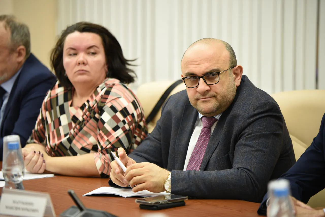 В Коми начался суд над экс-министром здравоохранения Даллакяном