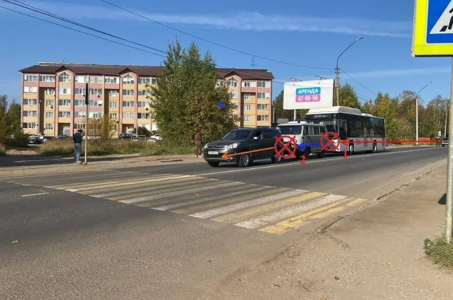 В Коми два человека пострадали в происшествиях с автобусом и легковушками