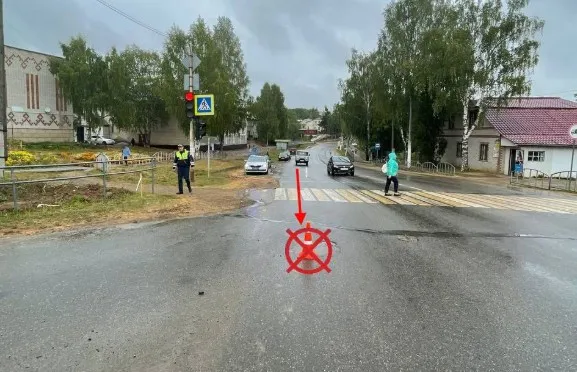 В Коми при неудачном повороте пострадал мотоциклист