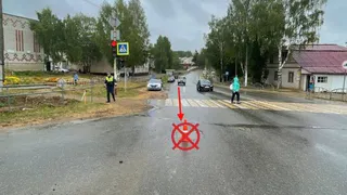 В Коми при неудачном повороте пострадал мотоциклист