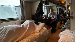 «Взяла то самое 38 место – верхнее боковое у туалета. И оно было лучшим в поезде»