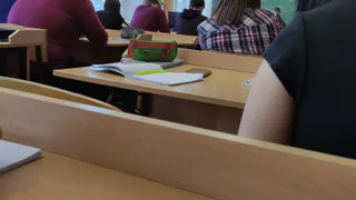 Весенние каникулы в школах передвинули из-за ситуации в стране — опубликовали новые даты