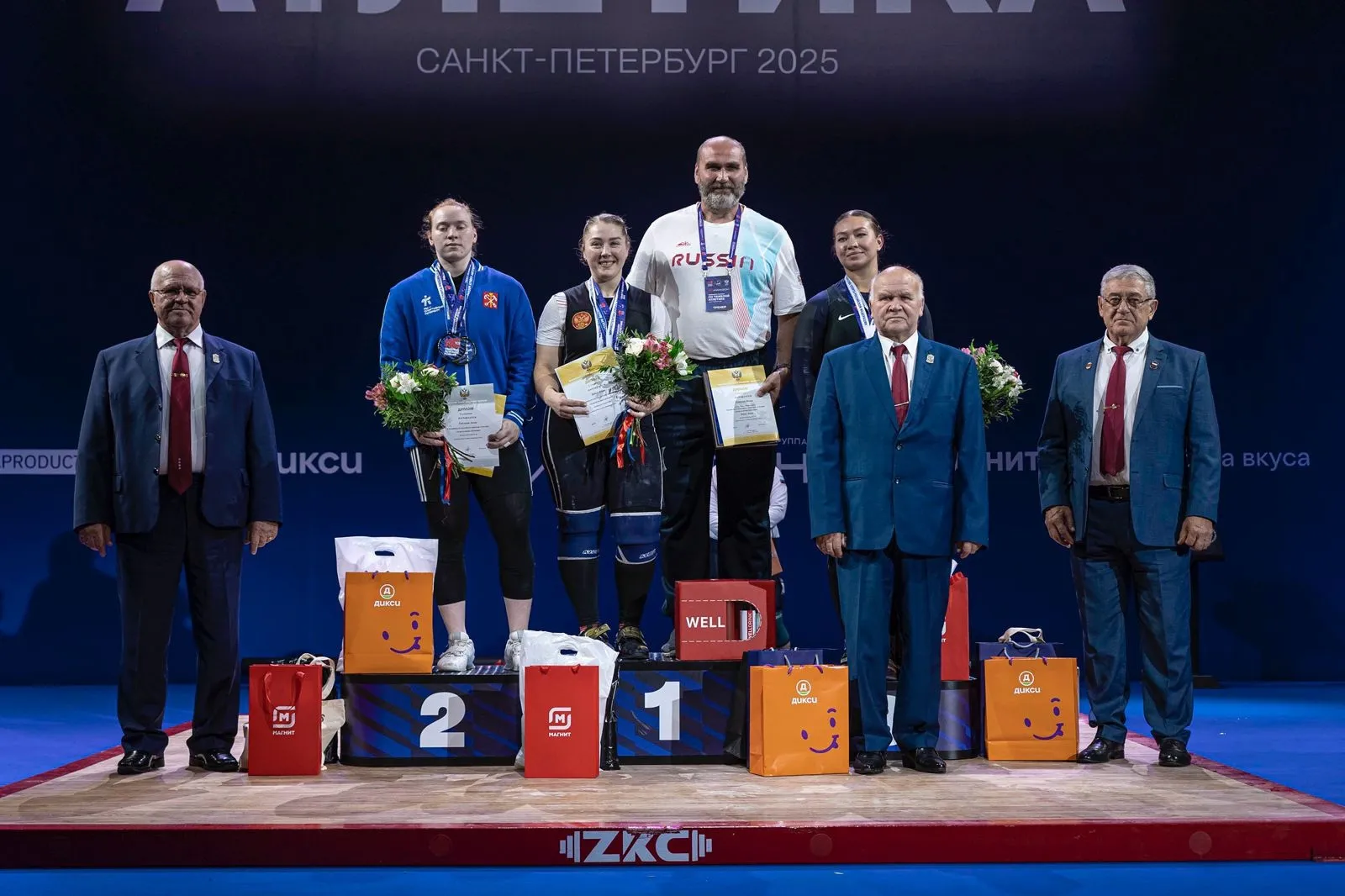 Тяжелоатлетки из Коми завоевали медали на чемпионате России