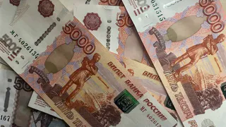 В Сыктывкаре продавец присвоил из кассы магазина 50 тысяч рублей
