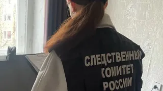 В столице Коми девочка выпала из окна четвёртого этажа