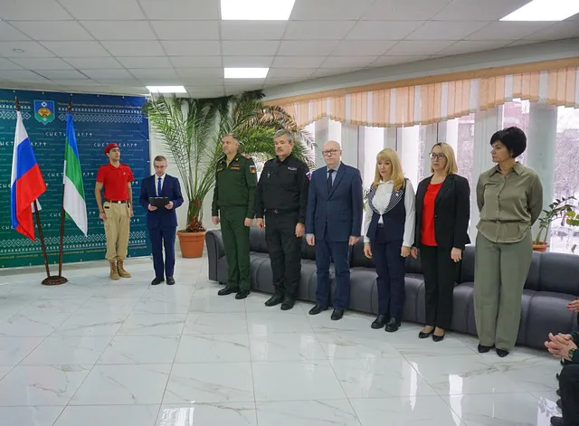 Родным павшего на СВО жителя Коми передали госнаграду