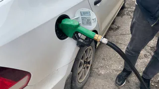 Перестанут брать деньги с 16 июня. Автомобилистов ждет неожиданное изменение на АЗС