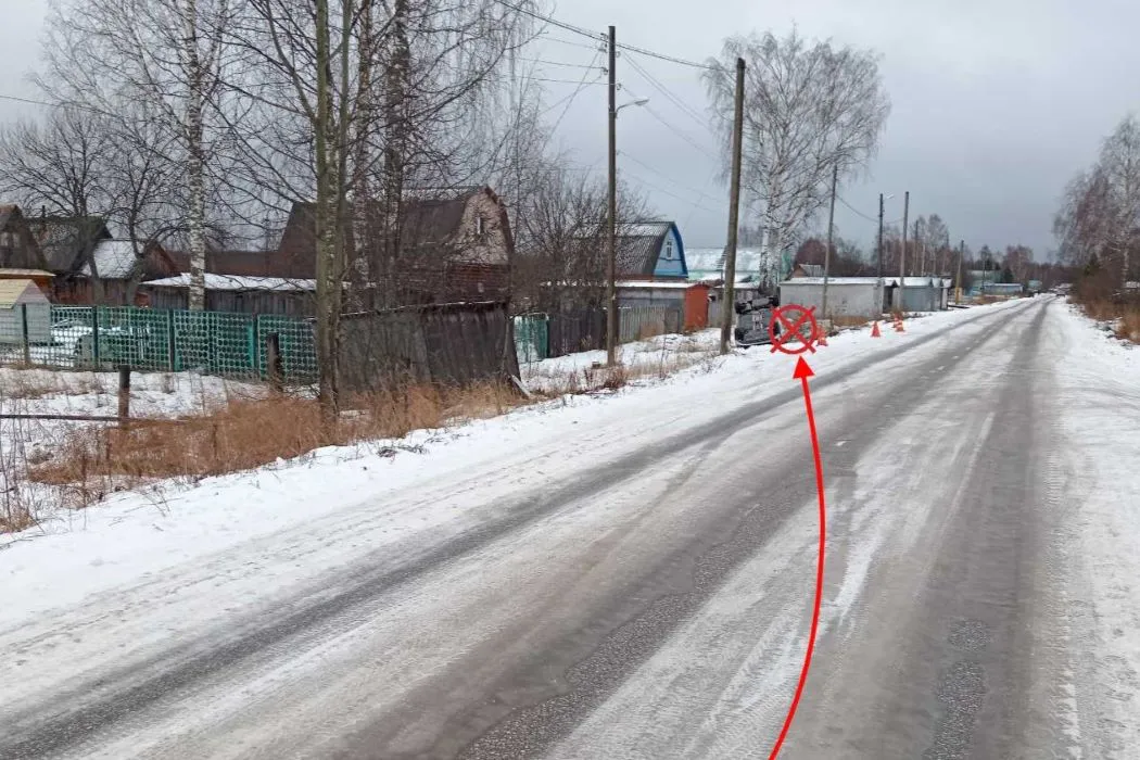 В одном из городов Коми иномарка вылетела в кювет