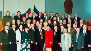 30 лет назад на Коми гербе не захотели изобразить “чукчу” и курицу