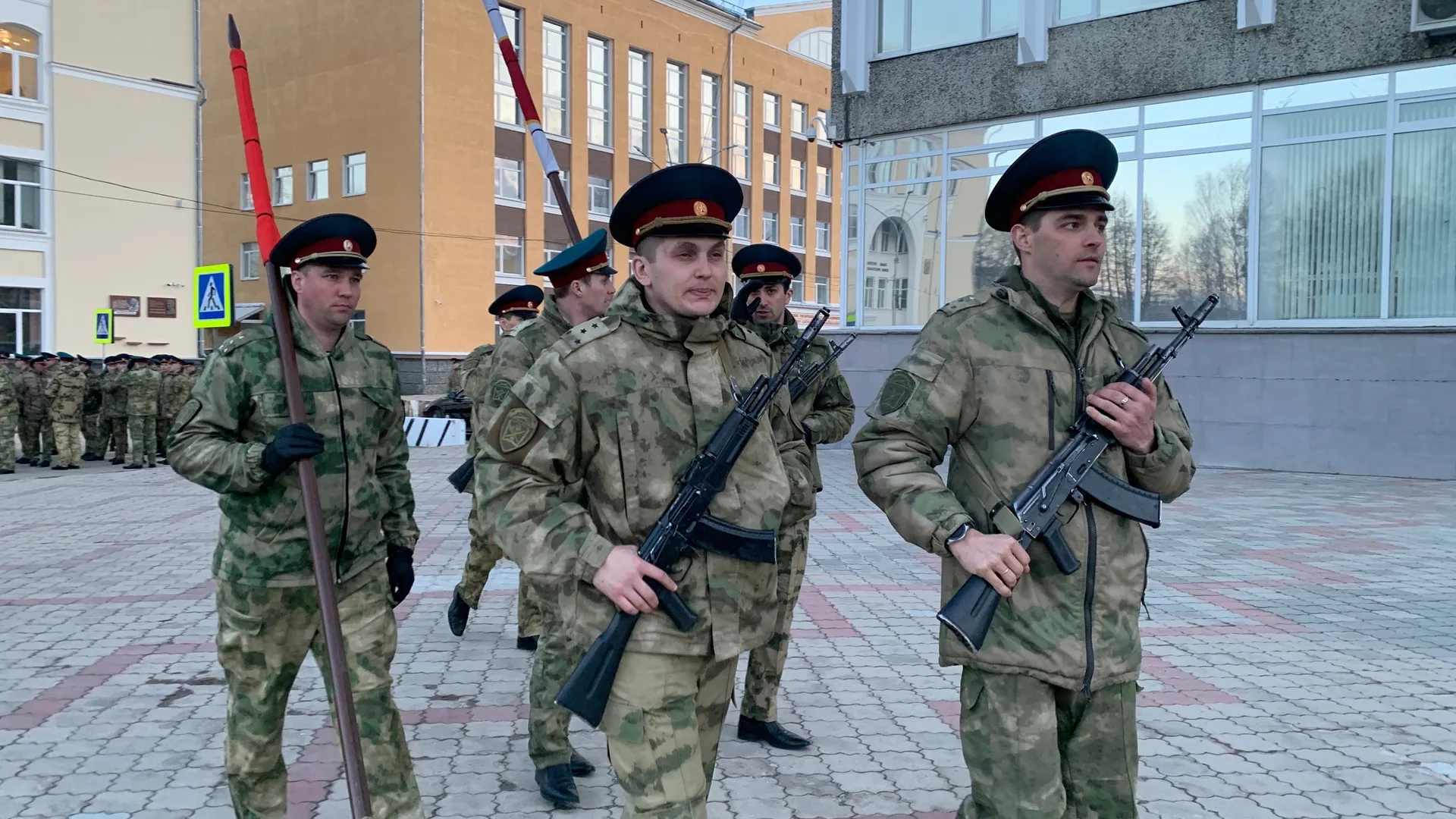 День призывника 15 ноября: поздравления, что подарить, история и традиции праздника