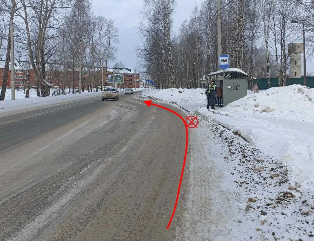 В Коми маленькому 5-летнему мальчику зажало голову автобусными дверьми