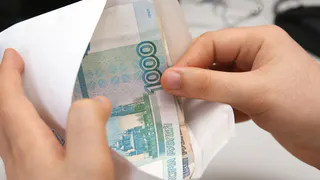 Жителей Коми предупредили о последствиях получения серых зарплат