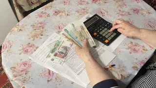 Пенсионеров решили обрадовать. За услуги ЖКХ с июня можно не платить