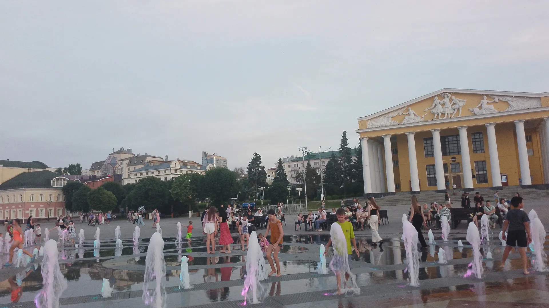Россияне перейдут на новое расписание этой осенью: суббота будет рабочей