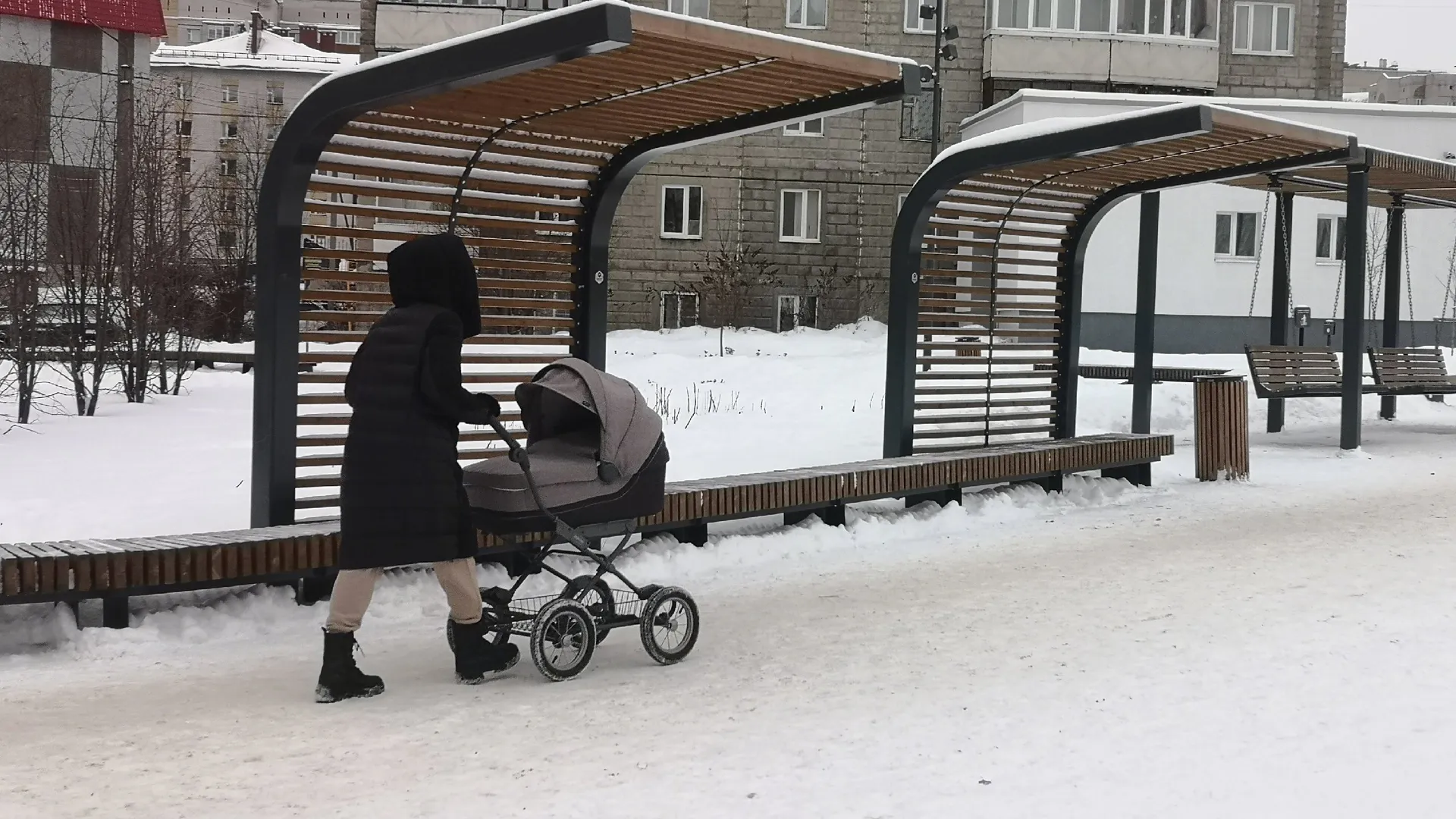 Пособие по уходу за ребенком в Коми выросло до 69 тысяч рублей