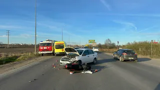 В Коми два водителя на Lada спровоцировали ДТП: скутерист погиб, пешеход в больнице