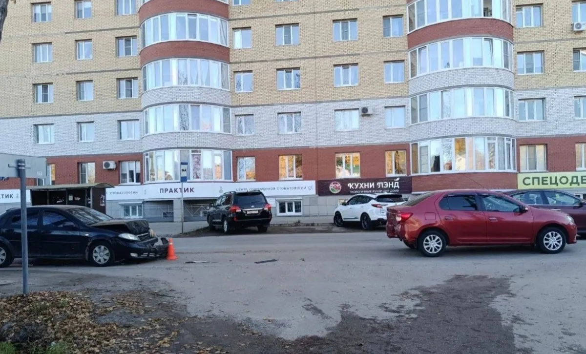 В столице Коми за день в ДТП пострадали два человека