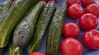 Жители Коми стали больше есть овощей и фруктов: каждый по 100 килограмм в год