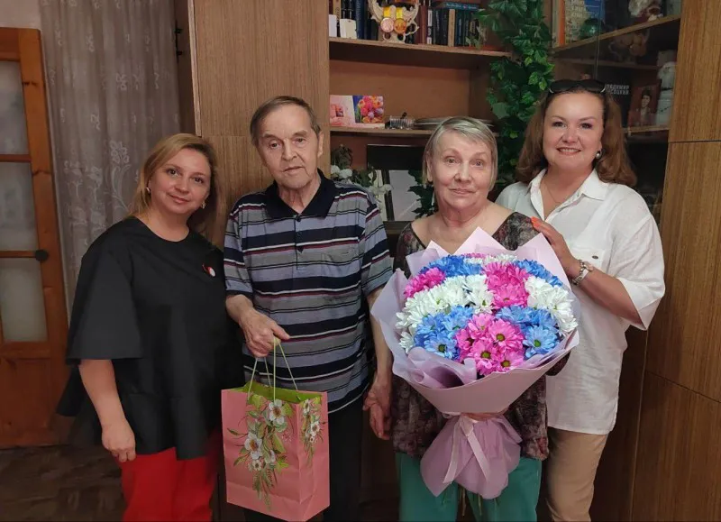 Волонтеры в Коми помогли дедушке и бабушке действующего бойца СВО
