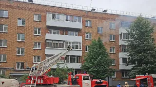 В столице Коми спасли четверых из горящего дома на Пушкина