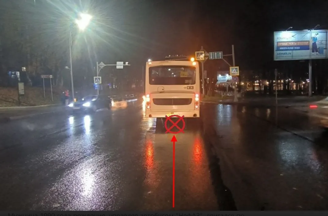 В Сыктывкаре пассажир автобуса получила травму при резком торможении транспорта