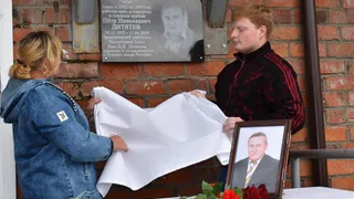 В Коми увековечили память легендарного хирурга Петра Дитятева