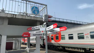 До Коми дошла смертельная мода зацепинга: подростки приехали в Микунь на крыше вагона