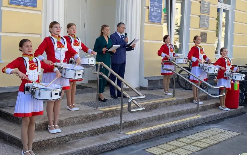 В Сыктывкаре открыли историческое здание Пушкинской гимназии после реставрации