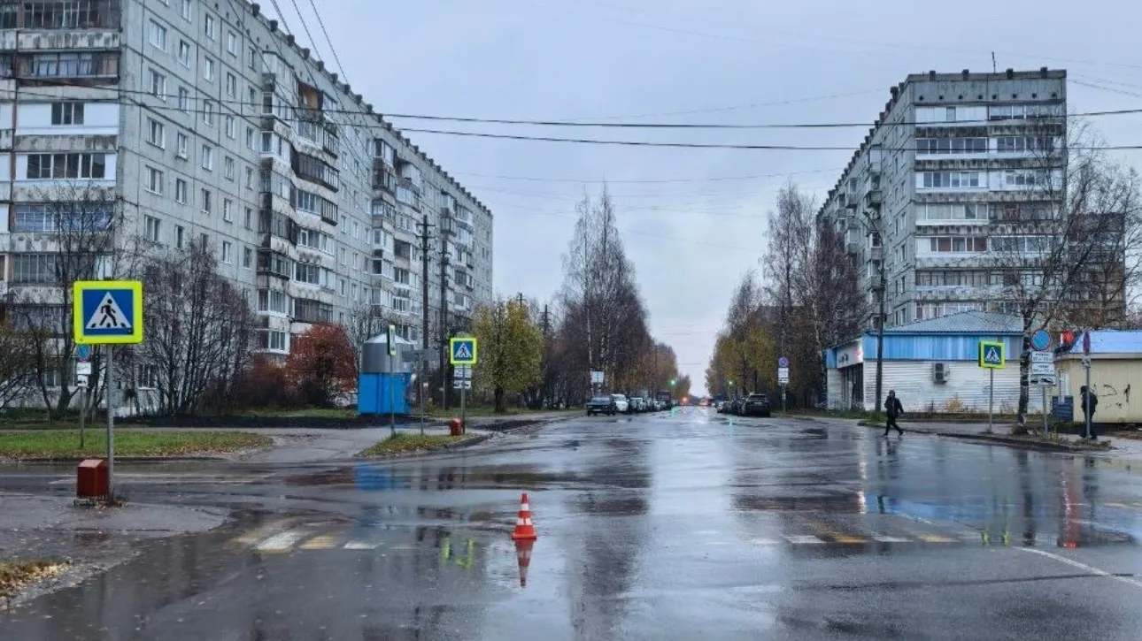 В Коми в ДТП пострадали два молодых человека: водитель и пешеход