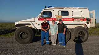 Медики Заполярья Коми проехали 104 километра по тундре ради эвакуации вахтовика из ЯНАО