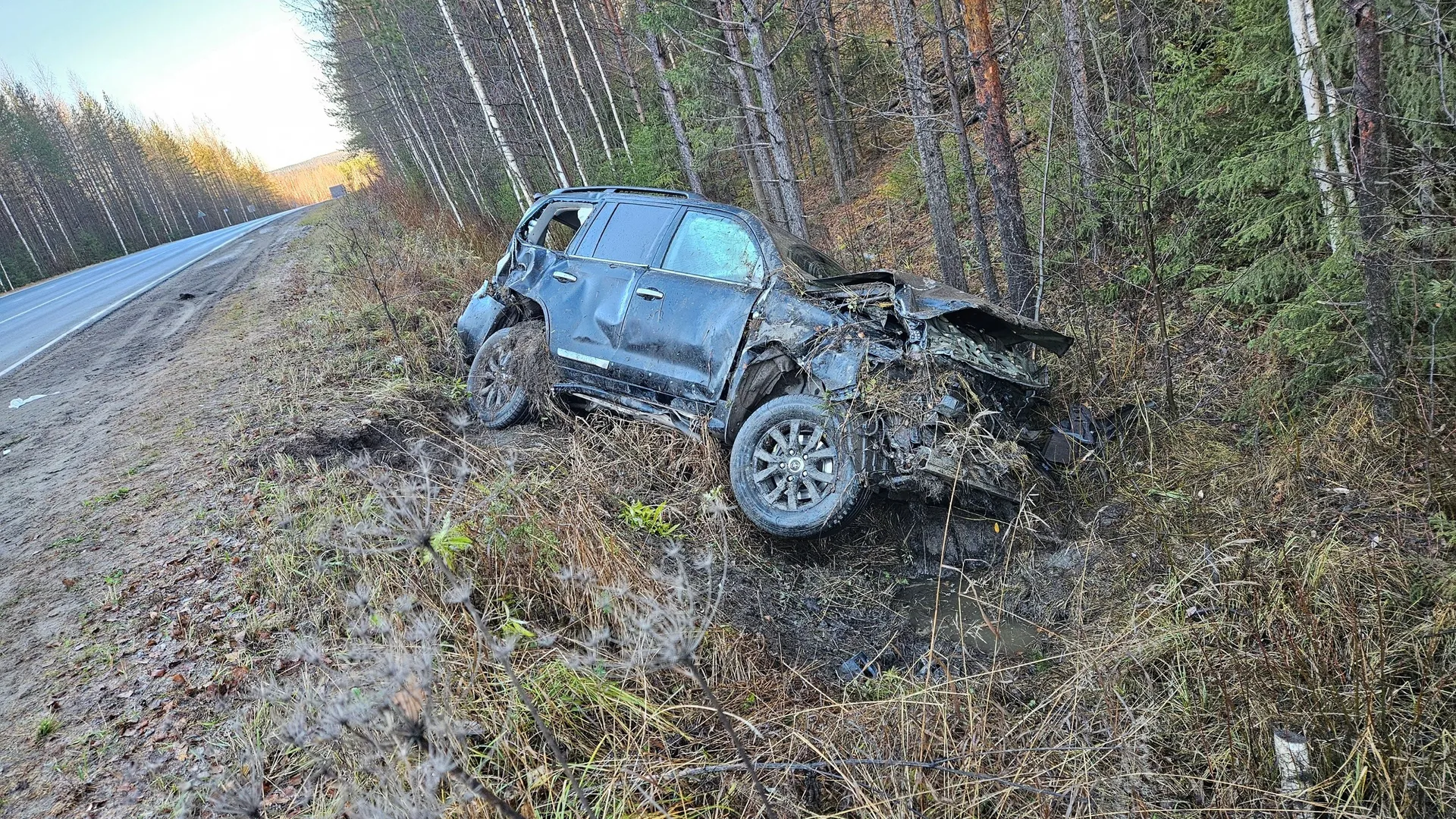 В Коми за день съехали с трасс и оказались в кювете четыре автомобиля