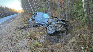В Коми за день съехали с трасс и оказались в кювете четыре автомобиля