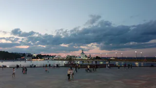 Овны получат очень приятный сюрприз от близкого человека, Близнецы будут в центре внимания