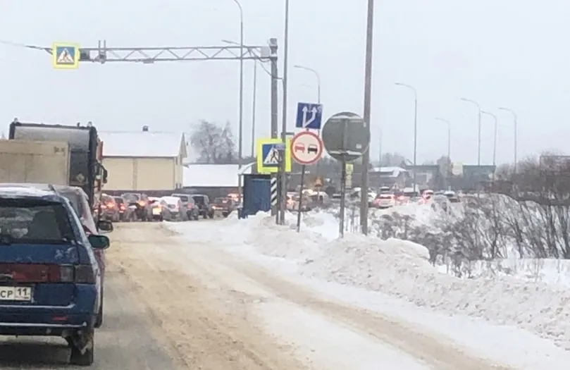 Владельца аварийного переезда в Коми оштрафуют за плохое состояние