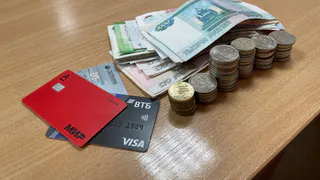Деньги уже точно обесценятся: известно время "обнуления" сбережений россиян - прогноз Михаила Делягина