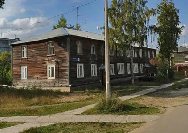 В Коми снесут дом, мучавший людей