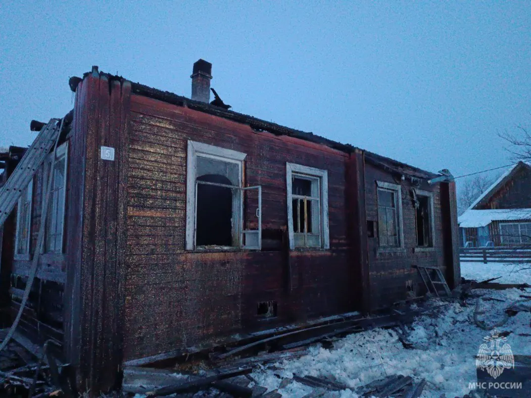 В Коми нашли тело мужчины в обгоревшем доме